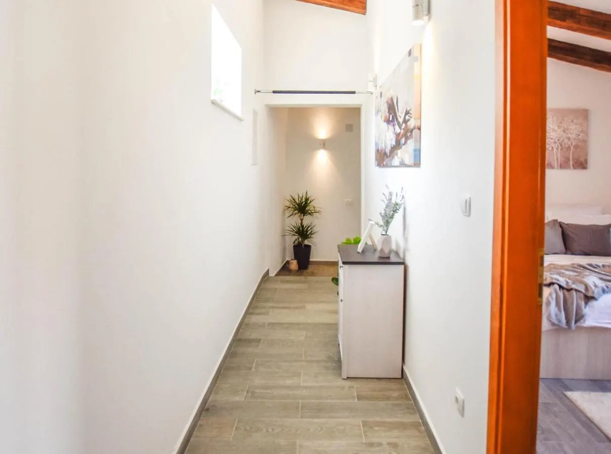 Villa Pave Pakostane Croatia